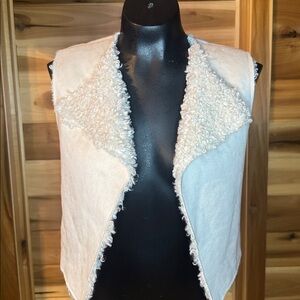 Fashion Nova Cream Faux Fur Vest